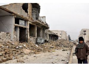 El-Bab'da okulların yarısı hasarlı