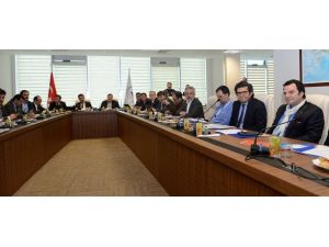 Suriyeliler için dünya çapında kampanya