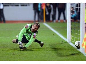 Isaksson Kasımpaşa'da çok mutlu