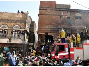 Yemen'de uçak kazası: 12 ölü