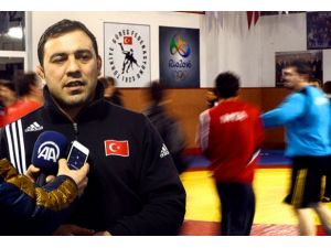 Takım şampiyonluğu istiyoruz