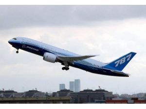 Japonlar Boeing'lerdeki sorunu buldu