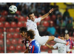 Akhisar deplasmanda puan peşinde