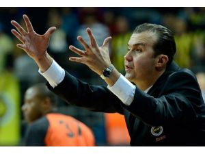 Pianigiani görevinden ayrıldı