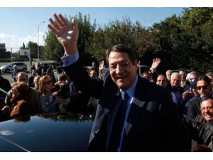 Güney Kıbrıs'ın 7. başkanı Anastasiadis oldu