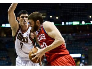 NBA'de 8 maç oynandı