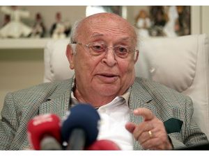 Demirel'in tedavisi sürüyor