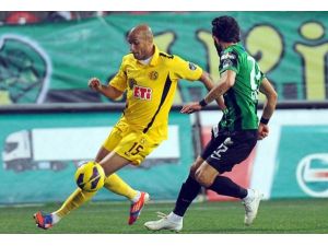 Kamara "gol orucunda"