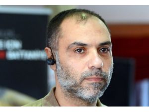 Ameliyatları narkozsuz yapıyoruz