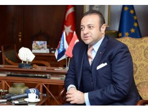 Türkiye'de sosyal demokrat yok