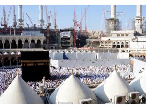 Kabe'nin çevresi değişiyor