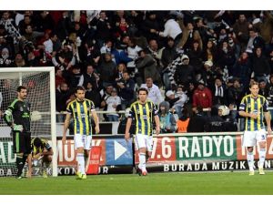 Fenerbahçe derbilerde kayıp