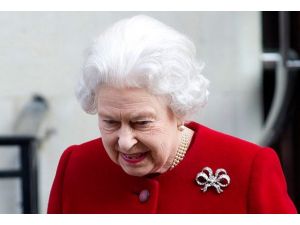 Kraliçe Elizabeth taburcu edildi