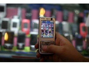 "Telefon her zaman dinleme aracı"