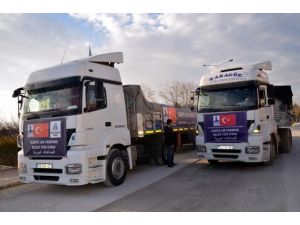 Konya'dan Suriyelilere 76 tır yardım