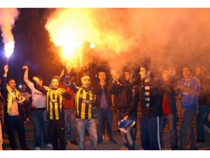 "Paraşütlü meşale"ye 10 gözaltı