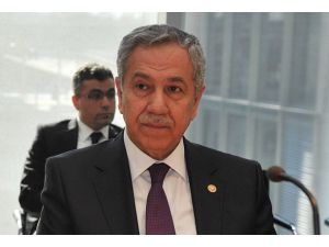 Elimizi taşın altına koyduk