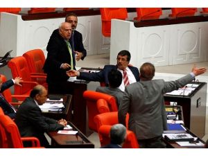 Mecliste "Kürtlere saldırı" tartışması