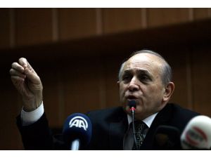 Sorunu çözemeyince anayasa yazıyor