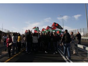 Kontrol noktasındaki düğüne İsrail müdahalesi