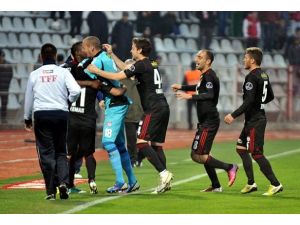 Sivasspor evinde galip