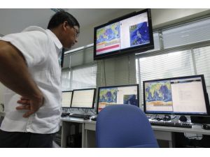 Papua Yeni Gine'de 6,7'lik deprem
