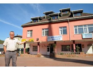 Madenciydi önce doktor sonra belediye başkanı oldu