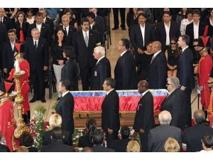 Chavez mumyalanmayacak