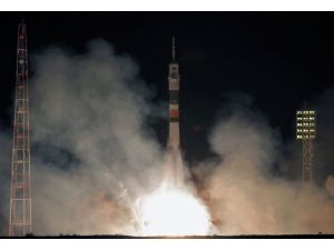 "Soyuz" Dünya'ya döndü