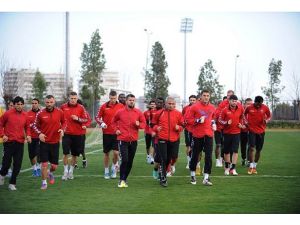 5 futbolcu kadro dışı