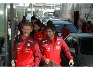 Milliler İspanya'ya gitti