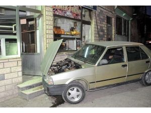 Otomobiliyle ezmeye çalıştı