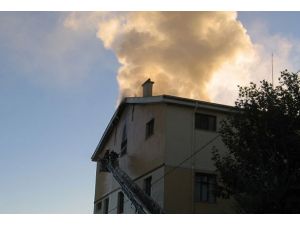 Yangında 3 kardeş hayatını kaybetti