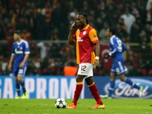 Drogba kadrodan çıkarıldı