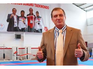 "Görevimizin başındayız"