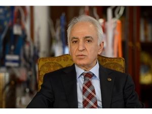 Akil adamlar katkı sağlar