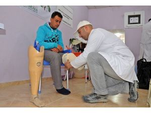 Sakat kalan vatandaşlarını unutmadılar