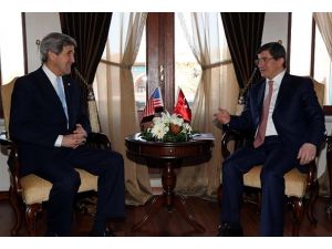 Davutoğlu, Kerry ile telefonda görüştü