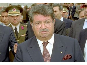 Özal'ın saç telleri incelendi