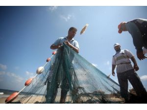 Gazzeli balıkçılar işsiz kaldı