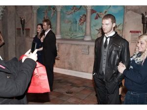 Yeni albümü bir milyon sattı