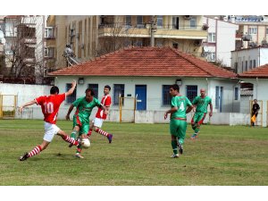 Marmaris'teki şampiyonaya 8 işitme engelli futbol takımı katılıyor