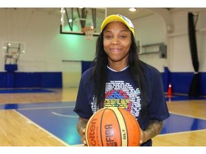 Pondexter'den İstanbul 2020'ye destek