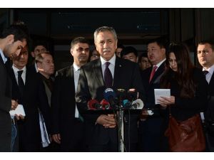 Türk gazetecilerin alınmaması kabul edilemez