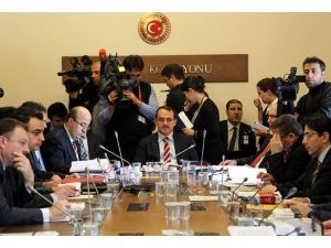 Adımlar 1999'da engellendi