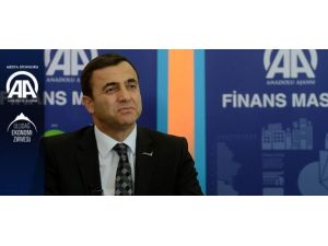 İstikrarlı ekonomi için ihracat artmalı