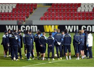 Fenerbahçe'de hedef 3 puan