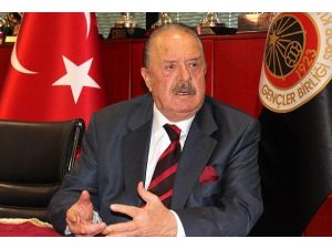 Cavcav'ın havuz keyfi hastanede bitti