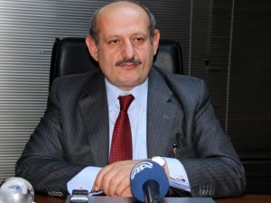 Başkan yamaç paraşütü yaparken kaza geçirdi