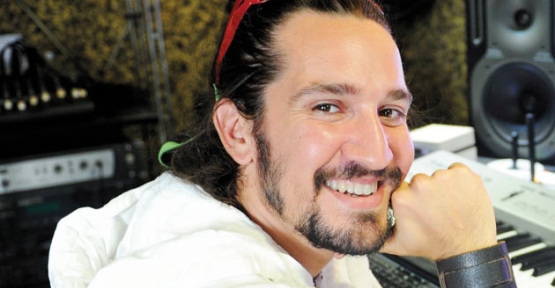 Doğukan Manço duygusal anlar yaşattı